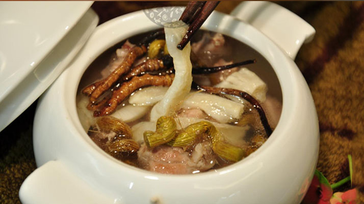 冬蟲夏草這樣燉，營(yíng)養(yǎng)翻倍還不踩雷